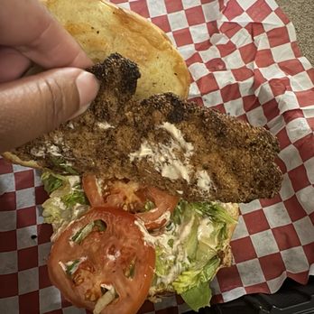 Winky Dinky Dogs - Fish sandwich - Hot Dogs Near Me - Oakland, California Winky Dinky Dogs - Fish sandwich - Hot Dogs Near Me - Oakland, California