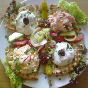 [a'lu] - griechische Mezedes vom Feinsten - Greek Near Me - Berlin, BE