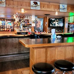 Larry's Six Mile Tavern
