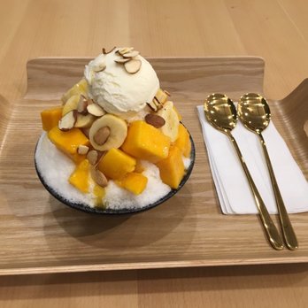 Sulmida Dessert Cafe - Mango banana bingsu - Desserts Near Me - Burnaby, British Columbia Sulmida Dessert Cafe - Mango banana bingsu - Desserts Near Me - Burnaby, British Columbia