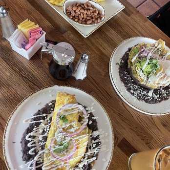 Madres Brunch - Breakfast & Brunch Near Me - Bellflower, California Madres Brunch - Breakfast & Brunch Near Me - Bellflower, California