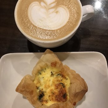 Dessert Oasis Coffee Roasters - Coffee & Tea Near Me - Rochester, Michigan