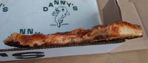 Danny's Pizza Tavern by null