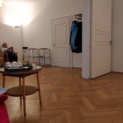 Gefäßzentum Münchner Freiheit - Riesiges Wartezimmer
