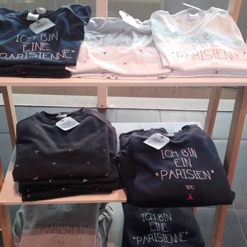 MK2 Store - Corner "Ich bin ein..." créateur francais - Bookstores Near Me - Paris, 75