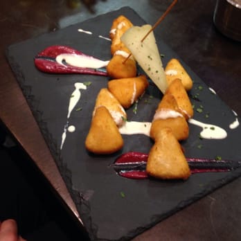 Pimentón - Queso frito - Tapas Bars Near Me - Seville, SE