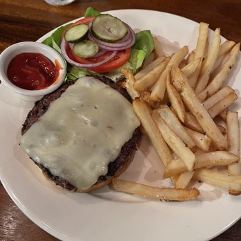 Kula Lodge & Restaurant - Wagyu Burger - Breakfast & Brunch Near Me - Kula, Hawaii Kula Lodge & Restaurant - Wagyu Burger - Breakfast & Brunch Near Me - Kula, Hawaii