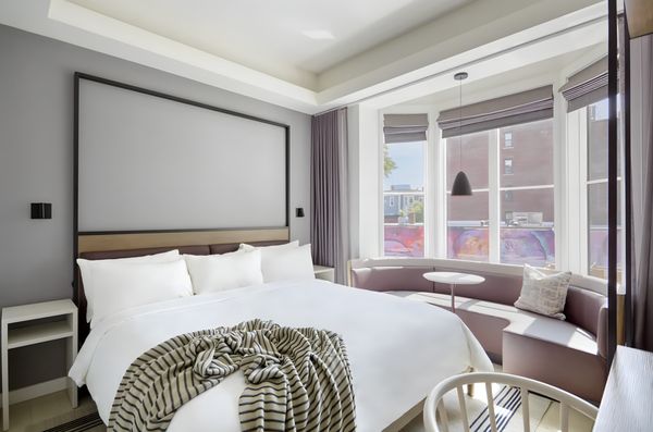 907 Main Hotel Central Square, Sonder by null