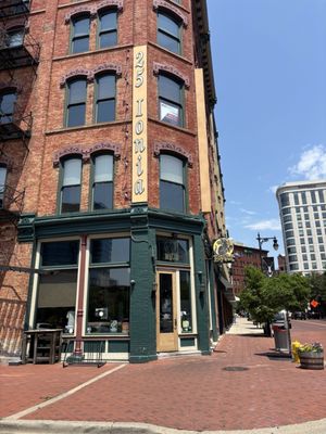 HopCat by null