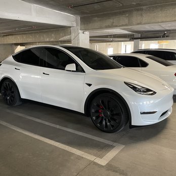 Socal Tint Shop - Tesla Y 20% to match factor rear tint - Car Window Tinting Near Me - Riverside, California