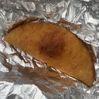 Delicias De Loren - Beef Empanadas - Salvadoran Near Me - Raritan, New Jersey