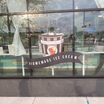 Shawn Michelle's - Ice Cream & Frozen Yogurt Near Me - Chicago, Illinois
