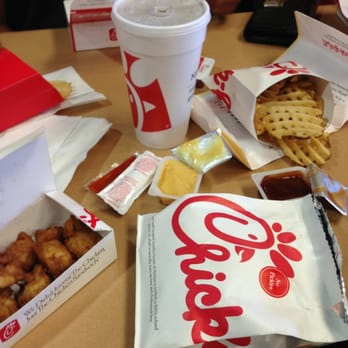 Chick-fil-A - og chicken sammich, 8 piece nuggets, powerade. dipping sauces: bbq, polynesian & chick-fil-sauce - Fast Food Near Me - Los Angeles, California Chick-fil-A - og chicken sammich, 8 piece nuggets, powerade. dipping sauces: bbq, polynesian & chick-fil-sauce - Fast Food Near Me - Los Angeles, California