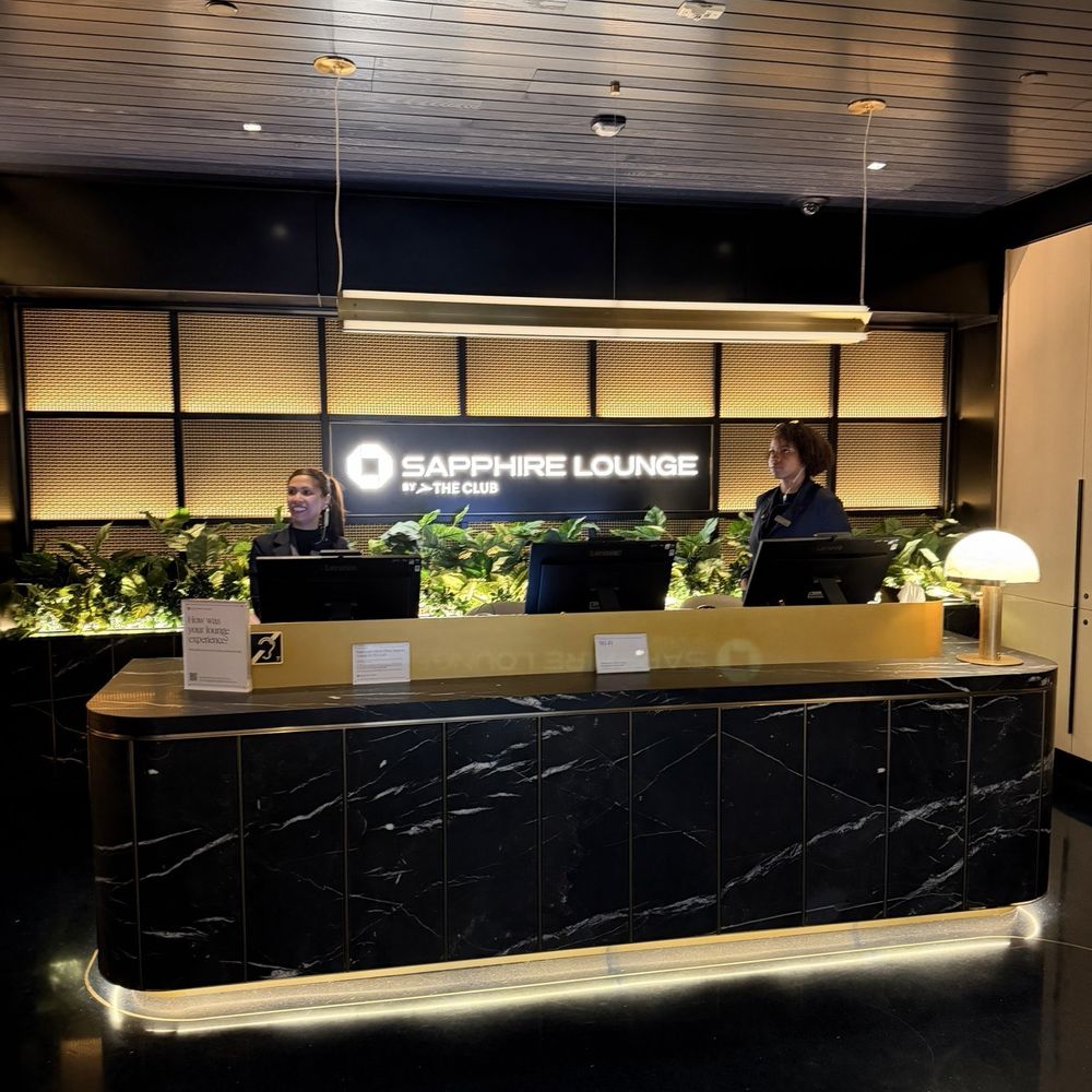 Chase Sapphire Lounge - Airport Lounges Near Me - Grapevine, Texas Chase Sapphire Lounge - Airport Lounges Near Me - Grapevine, Texas