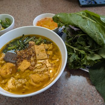 Van's Restaurant - Bun Rieu - Vietnamese Near Me - Garden Grove, California Van's Restaurant - Bun Rieu - Vietnamese Near Me - Garden Grove, California