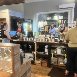 Wayfarer Coffee Roasters - 25 minute wait for coffee. Look at all the coffees lined up.
