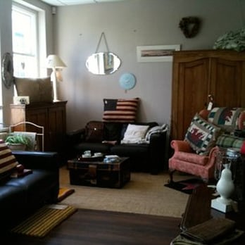 Wyatt's Home and Garden - Antiques Near Me - Cardiff, CRF