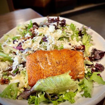 MR MIKES - Cascadia Salad + 3oz Salmon - Steakhouses Near Me - Coquitlam, British Columbia MR MIKES - Cascadia Salad + 3oz Salmon - Steakhouses Near Me - Coquitlam, British Columbia