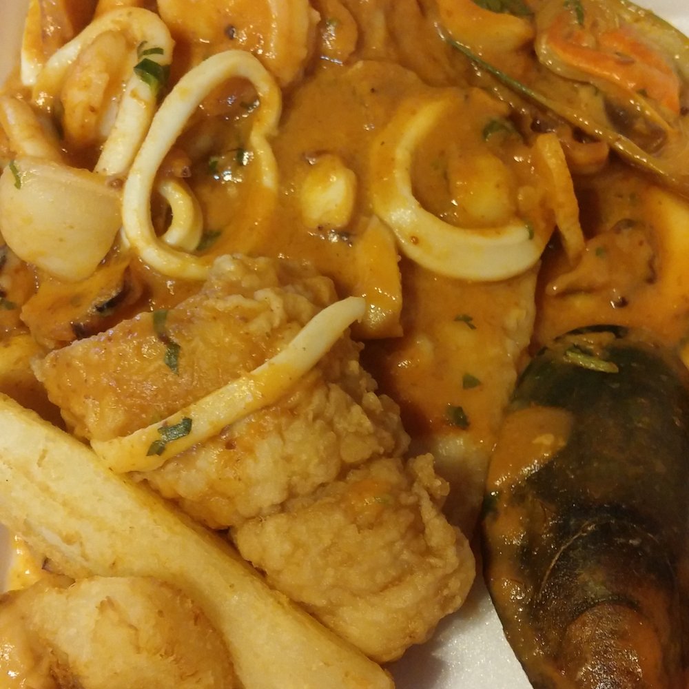 Saxsay - Filete de pescado a lo macho. - Seafood Near Me - Tamarac, Florida Saxsay - Filete de pescado a lo macho. - Seafood Near Me - Tamarac, Florida