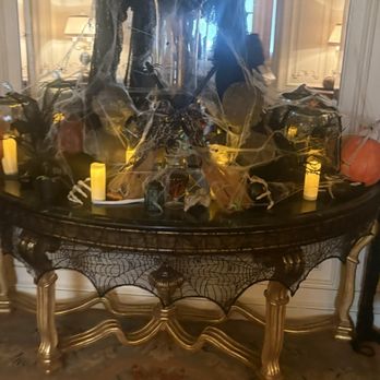 The Westgate Hotel - Decor - Hotels Near Me - San Diego, California