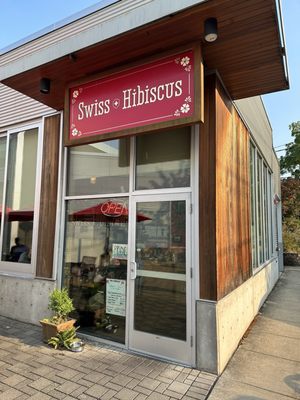Swiss Hibiscus by null