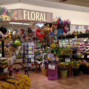 Big Y - Grocery Near Me - Greenfield, Massachusetts