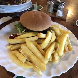 Punakaiki Tavern - Burger