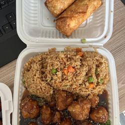 Hunan Manor Restaurant - Sesame Chicken