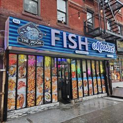 The Moon Fish Market - Outside