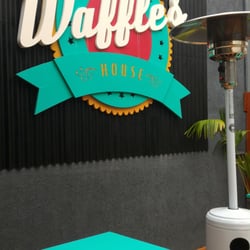Waffle's House - Afuera