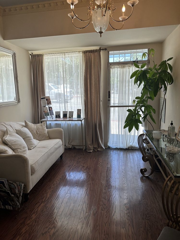 Skin by Paulette Logo