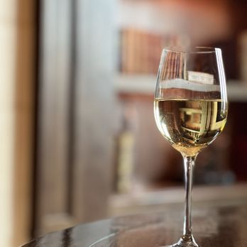 Apex - $30 sav blanc - New American Near Me - Park City, Utah