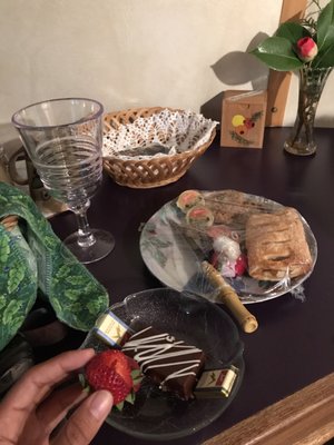 Free Spirit Spheres inc. by null