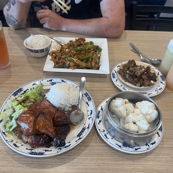 Oriental House - Chicken feet in brown sauce. Pork bun. And 53. Roasted Duck with Steamed Rice - Chinese Near Me - St Matthews, Kentucky Oriental House - Chicken feet in brown sauce. Pork bun. And 53. Roasted Duck with Steamed Rice - Chinese Near Me - St Matthews, Kentucky