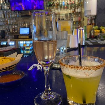 Hecho En Waco - Mimosas & Margaritas - New Mexican Cuisine Near Me - Waco, Texas Hecho En Waco - Mimosas & Margaritas - New Mexican Cuisine Near Me - Waco, Texas