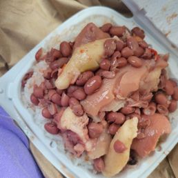 STEW PEAS W/ white rice STEW PEAS W/ white rice