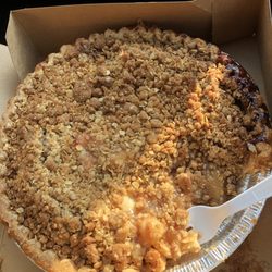 Loudounberry - Apple Crumb Pie