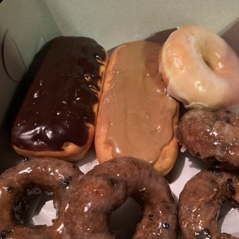 M & M Donuts - Donuts Near Me - Anaheim, California