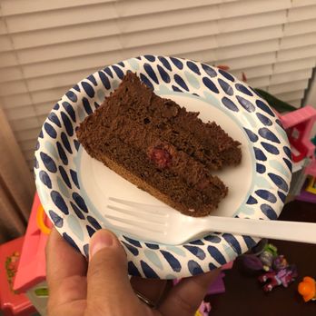 Lana's Dazzling Desserts - Chocolate-raspberry. - Desserts Near Me - Wheeling, Illinois Lana's Dazzling Desserts - Chocolate-raspberry. - Desserts Near Me - Wheeling, Illinois