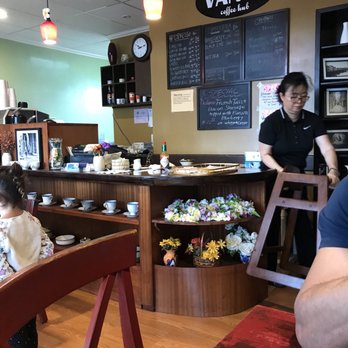 Vanta Cafe - Breakfast & Brunch Near Me - Wailuku, Hawaii