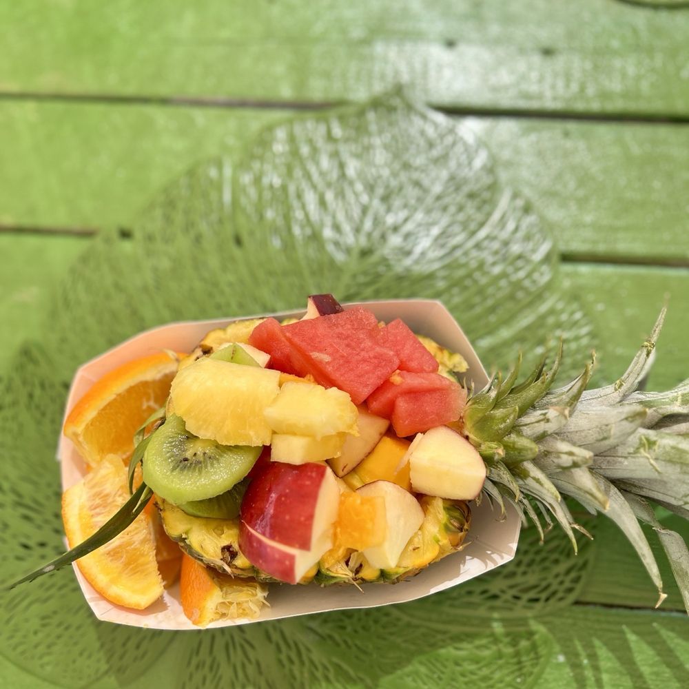 Maui Fruit Truck - Fruit - Food Trucks Near Me - Lahaina, Hawaii Maui Fruit Truck - Fruit - Food Trucks Near Me - Lahaina, Hawaii