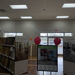The view. To the left some Hardwood & the right some hardwood as well with some selection of Bamboo flooring.