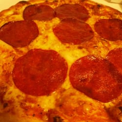 Riano - Pizza Salami, 28 cm