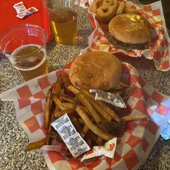Gar Hole - Cheeseburgers with fresh cut fries and onion rings. - Bars Near Me - Anna, Texas