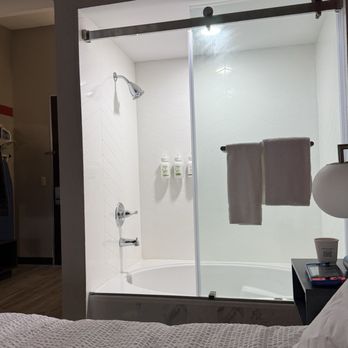 Ramada by Wyndham Parsippany - Jetted tub view from bed - Hotels Near Me - Parsippany, New Jersey Ramada by Wyndham Parsippany - Jetted tub view from bed - Hotels Near Me - Parsippany, New Jersey