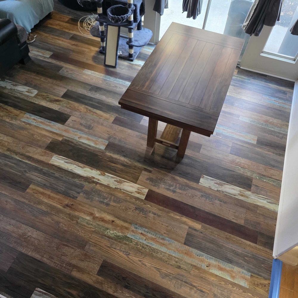 Ferguson Flooring - dinning room - Flooring Near Me - Hemet, California Ferguson Flooring - dinning room - Flooring Near Me - Hemet, California