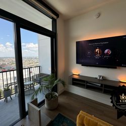 VIP Assembly - TV Mounting in Highrise
Soundbar Mounting
Wire Management and Concealment for TV, Soundbar, PS5 and Apple TV