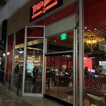Texas de Brazil - Entrance - Steakhouses Near Me - Honolulu, Hawaii