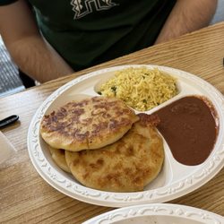 Tortilla Cafe - Pupusa Platter