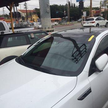 Universal Auto Glass - Wow less than 20 min. - Auto Glass Services Near Me - Los Angeles, California Universal Auto Glass - Wow less than 20 min. - Auto Glass Services Near Me - Los Angeles, California